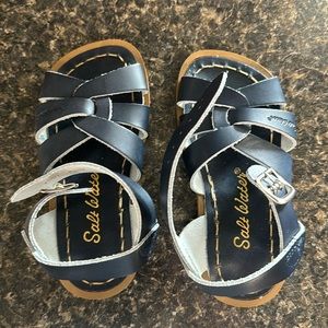 Navy saltwater sandals New! Size 7